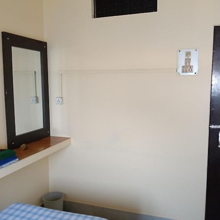 ורנאסי Scindhia Guest House מראה חיצוני תמונה