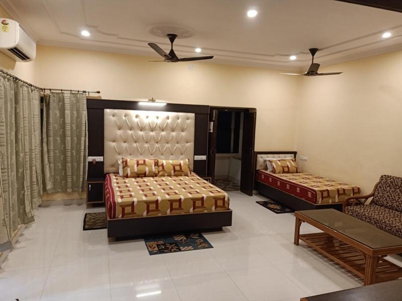 ורנאסי Scindhia Guest House מראה חיצוני תמונה