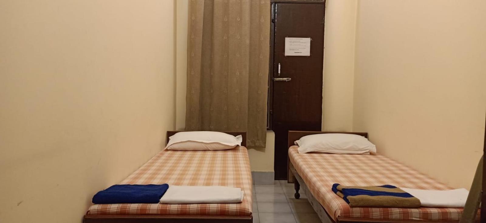 ורנאסי Scindhia Guest House מראה חיצוני תמונה