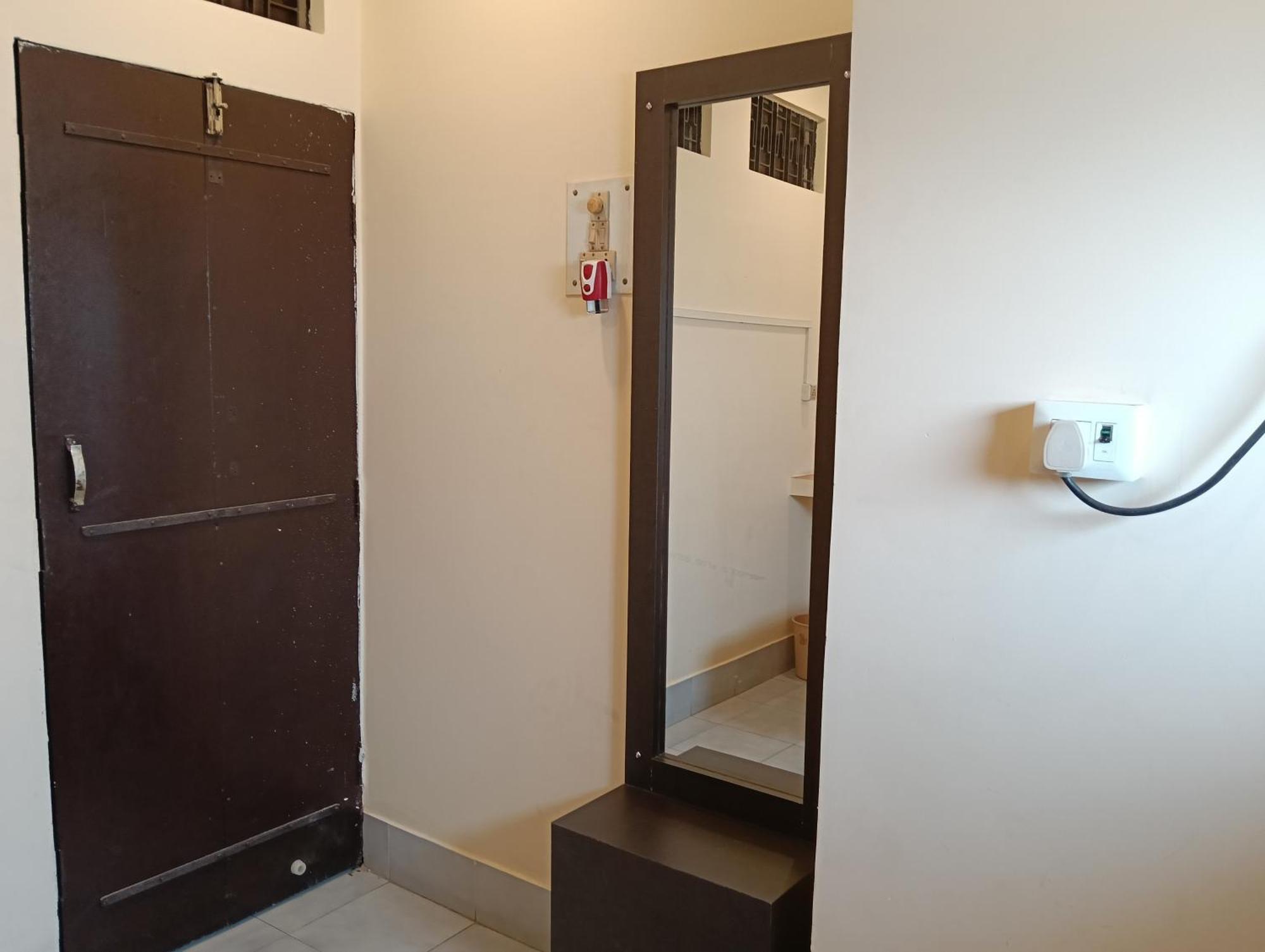 ורנאסי Scindhia Guest House מראה חיצוני תמונה