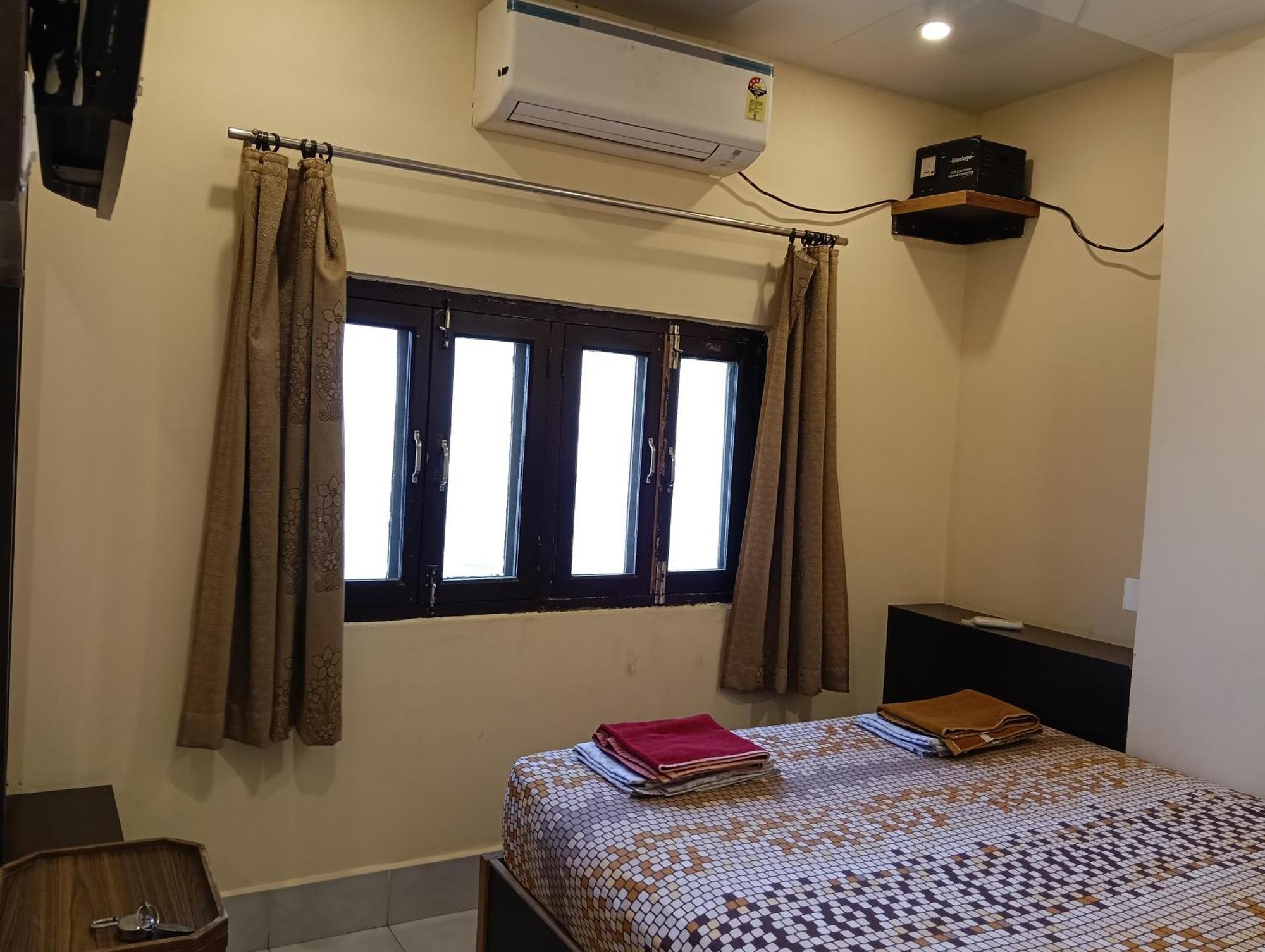 ורנאסי Scindhia Guest House מראה חיצוני תמונה