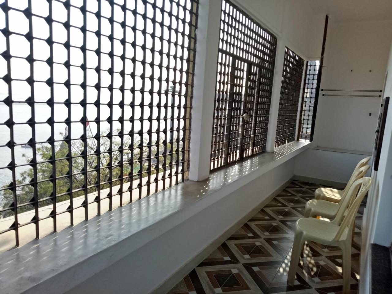ורנאסי Scindhia Guest House מראה חיצוני תמונה